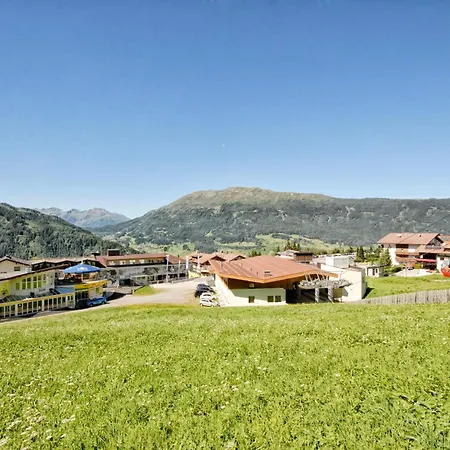 Alpelux An Der Skipiste