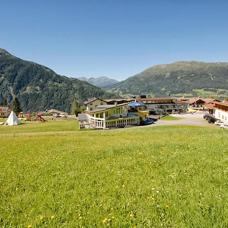 Alpelux Direkt An Der Skipiste & Im Sommerparadies Jerzens